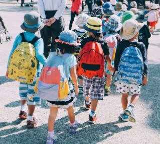 How to choose your child's school after separation